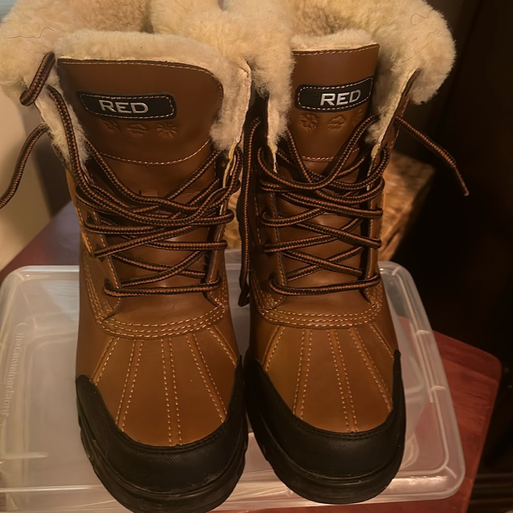Cute snow boots